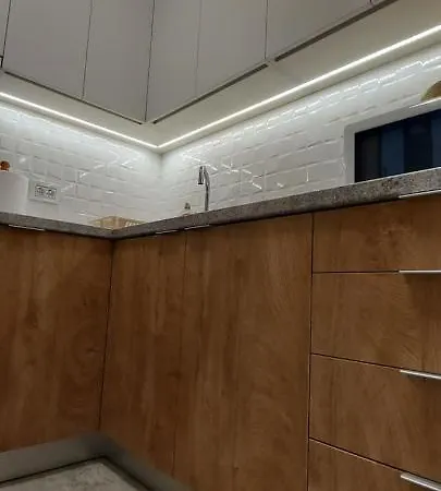 Apartment Apartman - Studio Devet